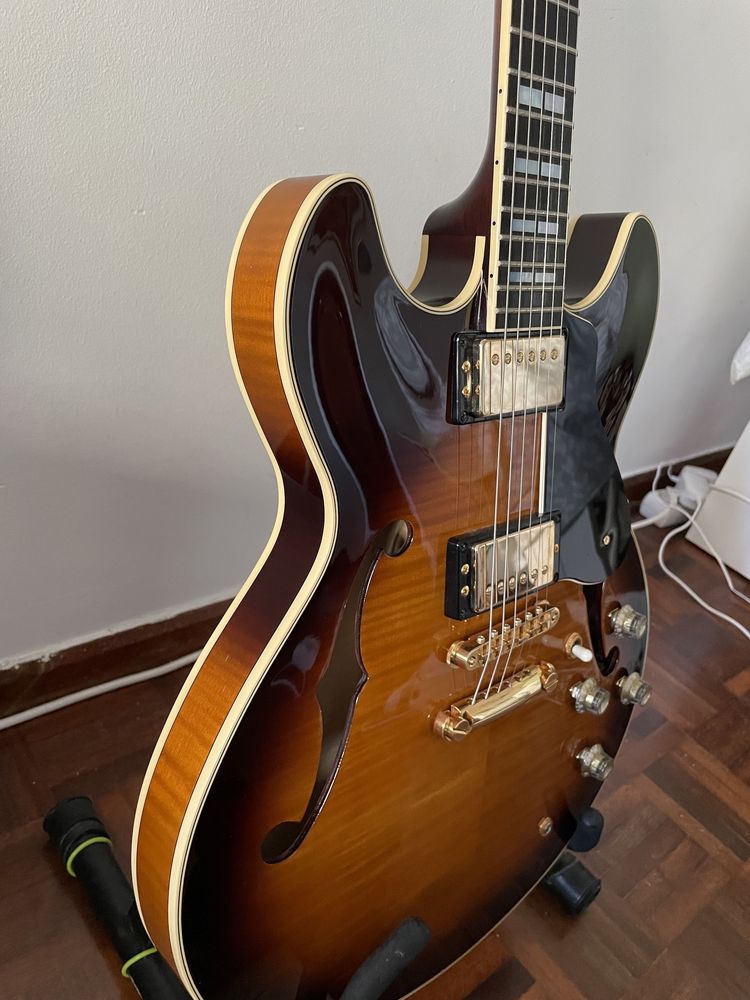 Guitarra Yamaha SA2200