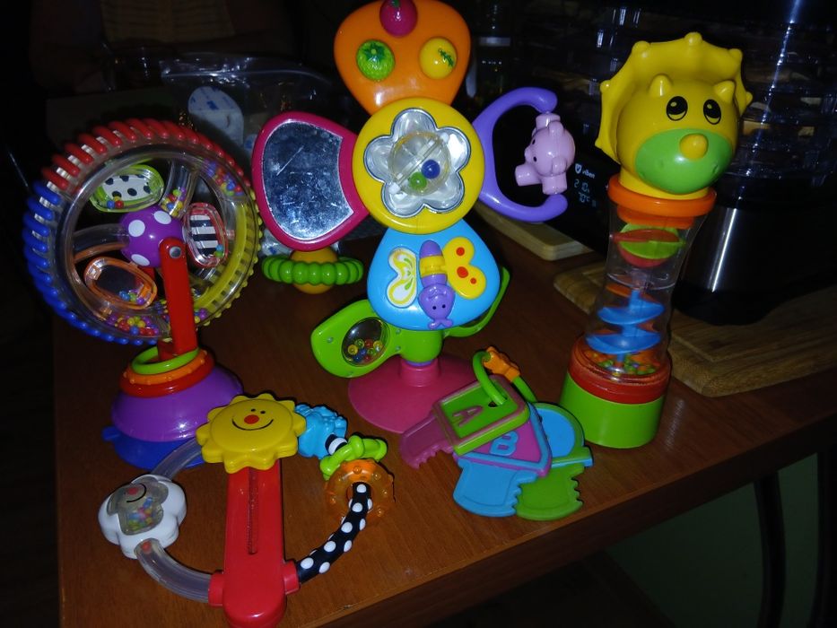 Zabawki dla noworodka
