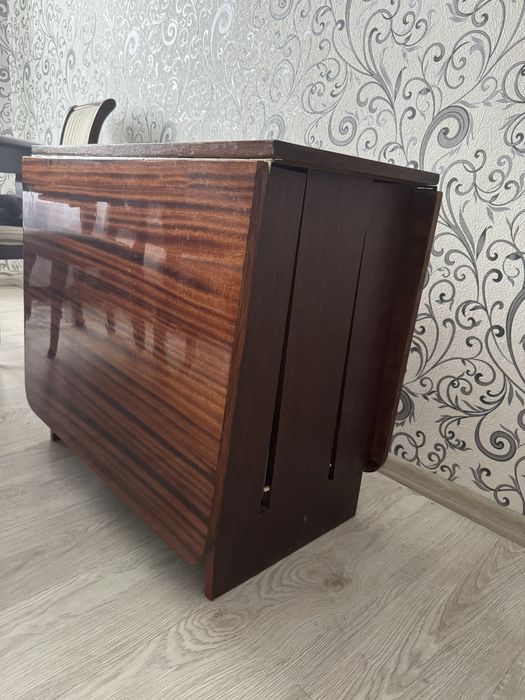 Розкладний стіл тумба (метелик)