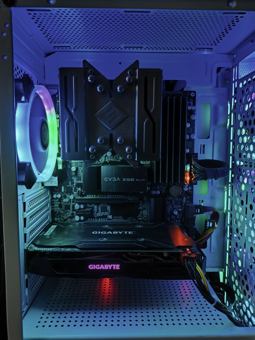 Комплект Intel 6 ядер / 24 Gb озу материнка + проц +кулер + озу Evga x