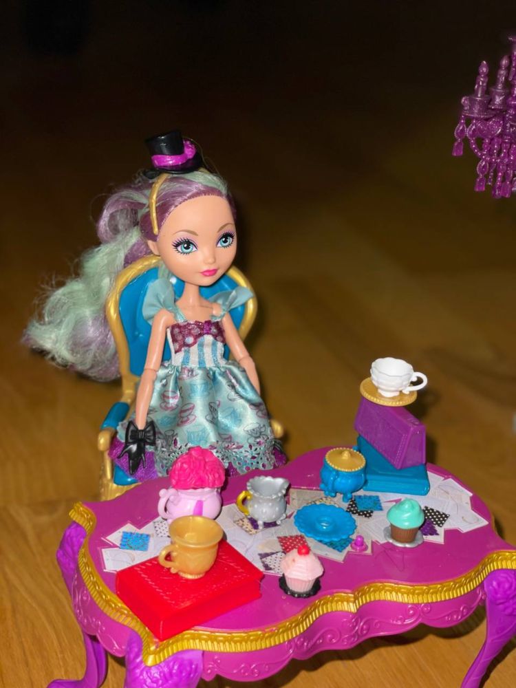 Monster High, Ever After, Barbie