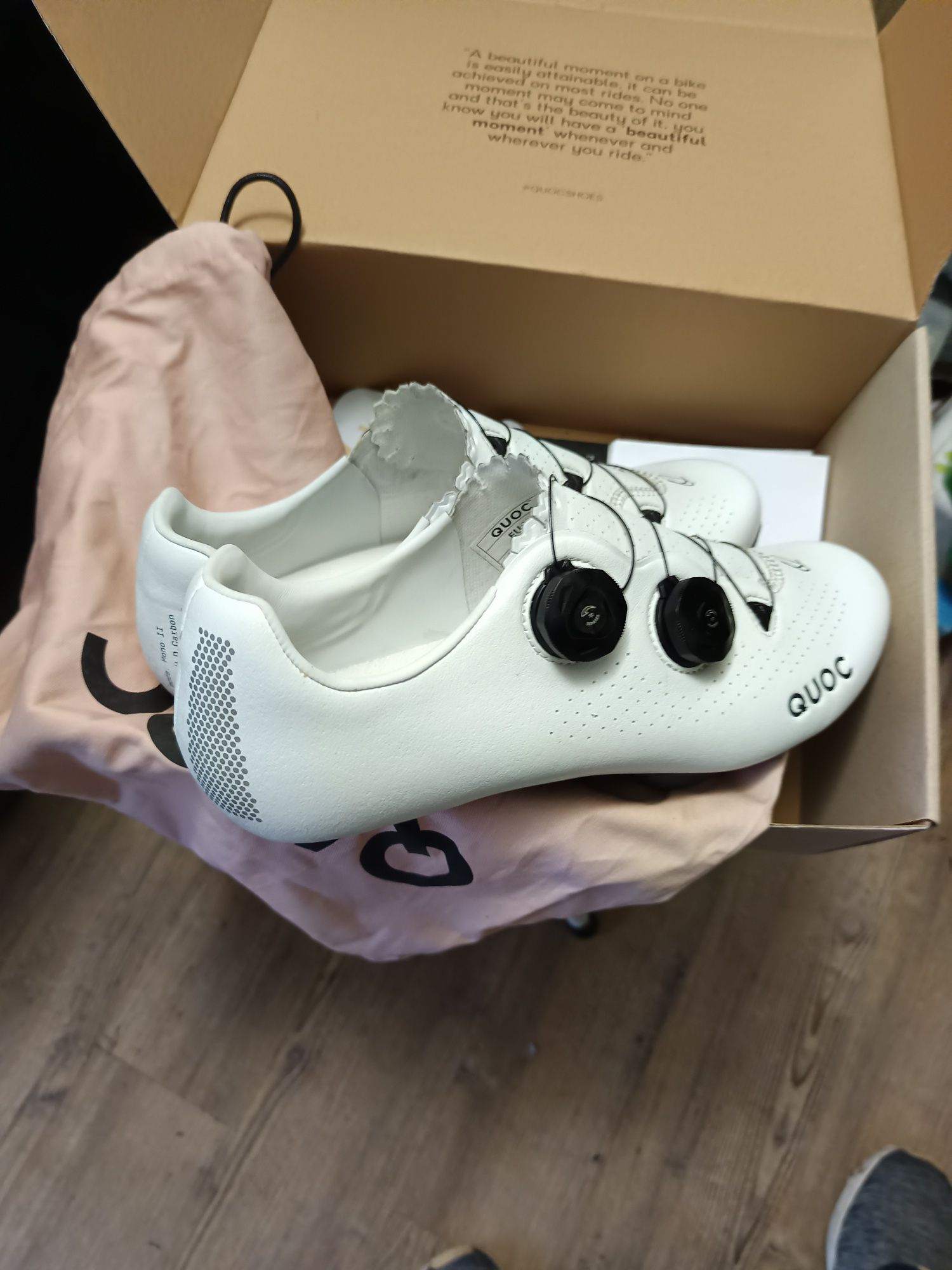 Sapatos ciclismo Quoc como novos