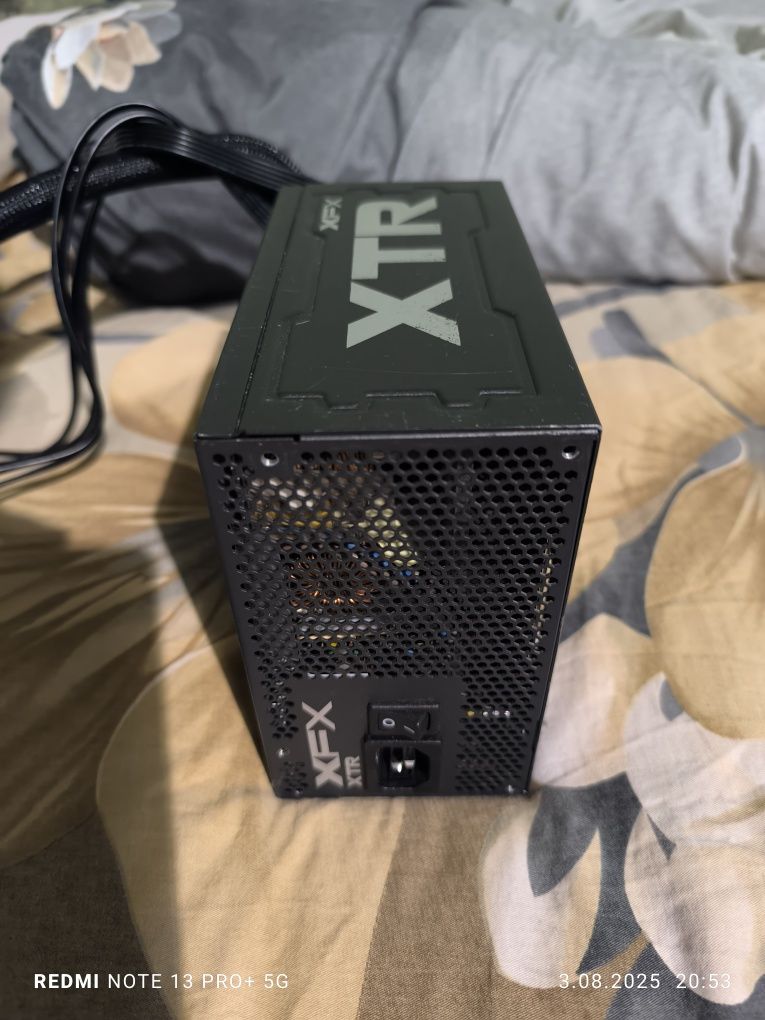 Zasialcz XFX XTR 750 (Seasonic)
