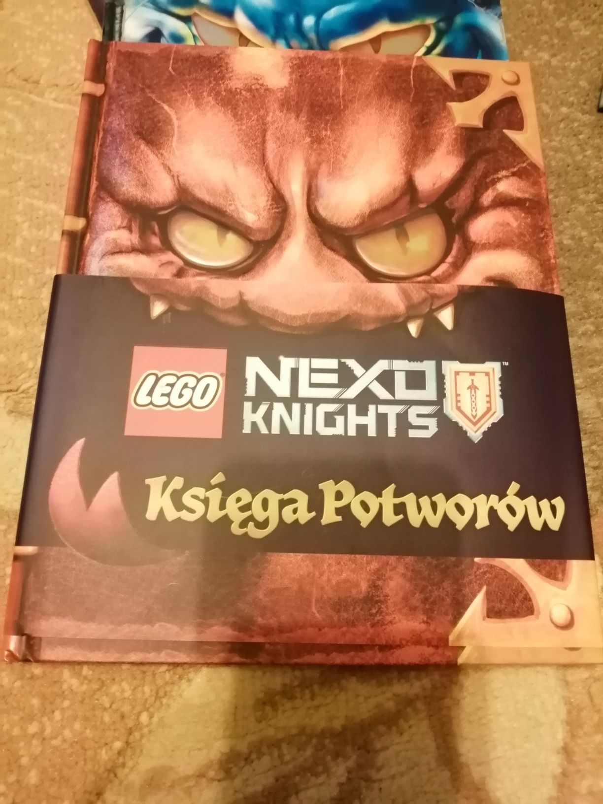 Księga potworów lego Nexo knights