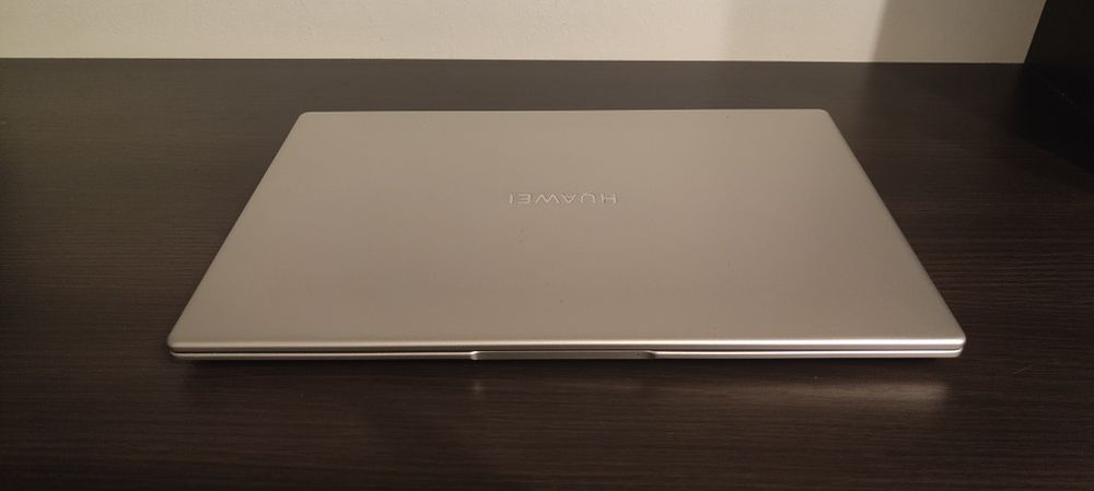 Laptop Huawei matebook d15 Ryzen 7 5700U 16gb ram 512gb ssd