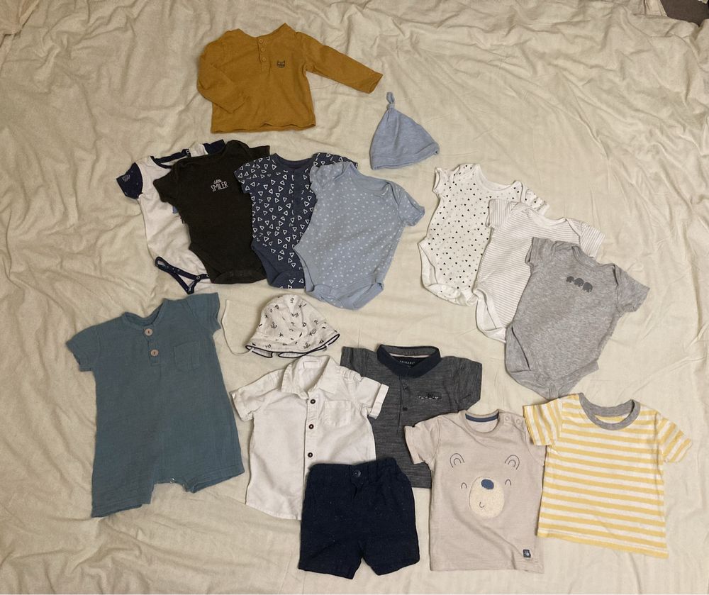 Комплект одягу на хлопчика 3-6 місяців