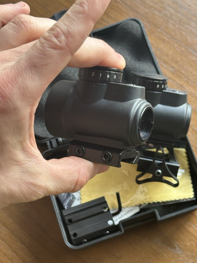 Коллиматор Trijicon закрытый АК