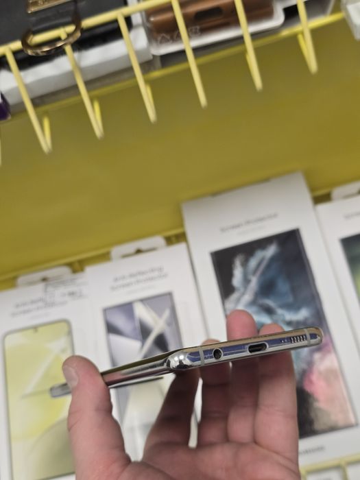 Samsung Galaxy S10+ plus G9750 Snapdragon Dual sim