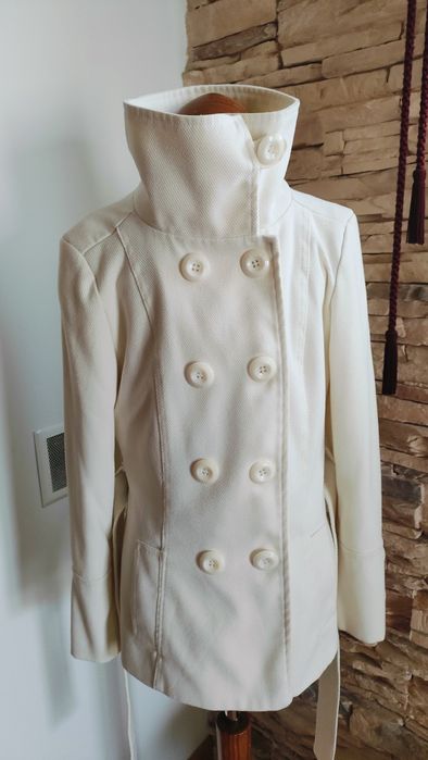 Casaco traçado cor pérola