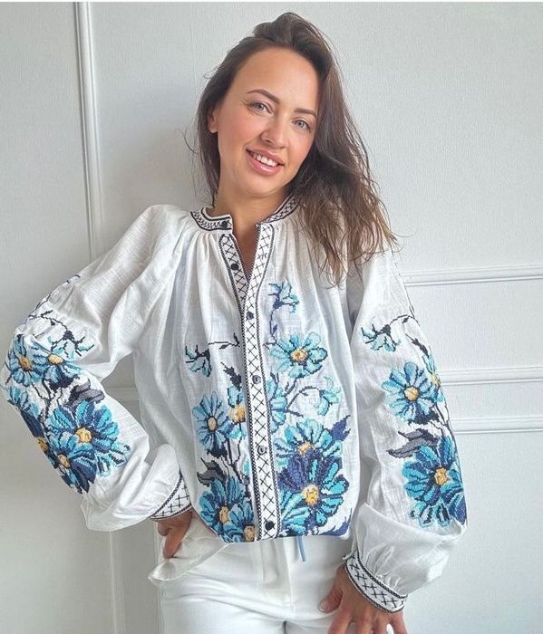 Вишита сорочка, вишиванка.