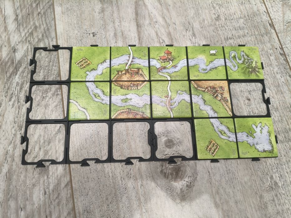 3x3 grid carcassonne karak carcasone organizer  pudełko