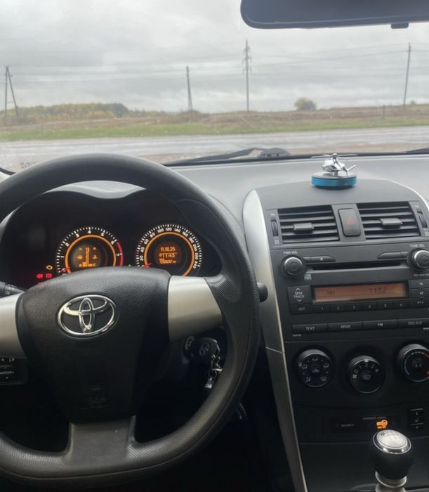 Продам Toyota Corolla 2012 року