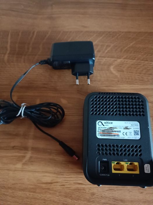 Extensor smart  Wi-Fi  Meo modelo D2150G