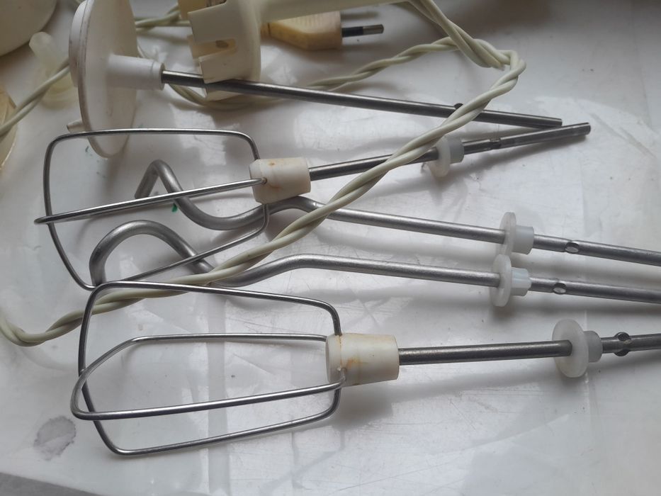 Міксер Рось в робочому стані