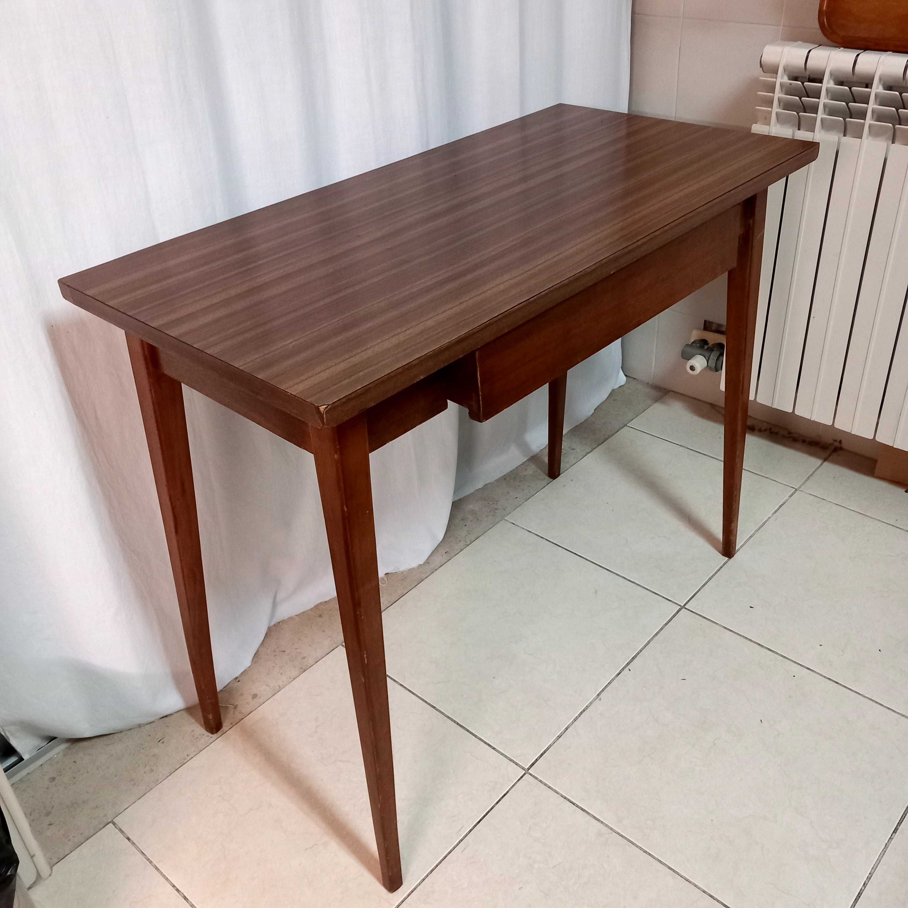 Mesa de apoio a cozinha