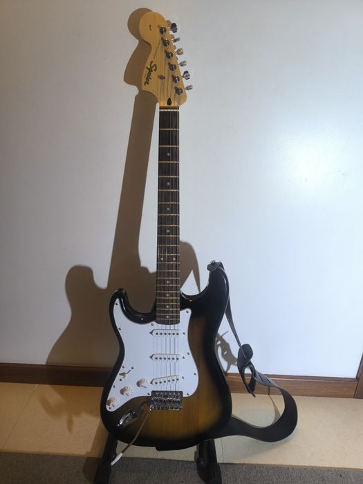 Fender Squier Stratocaster Affinity LH – BSB