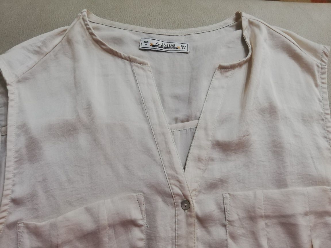 Blusa bege da Pull&Bear