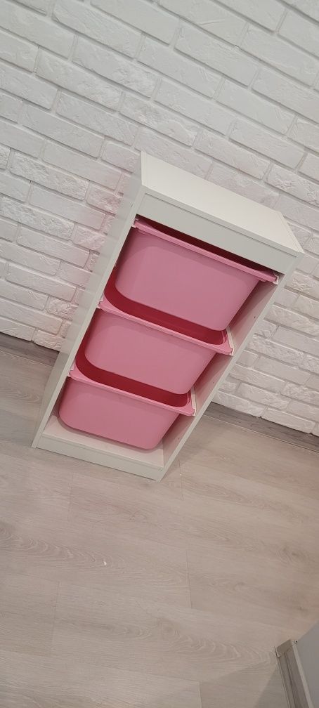 Sprzedam szafkę ikea stan idealny