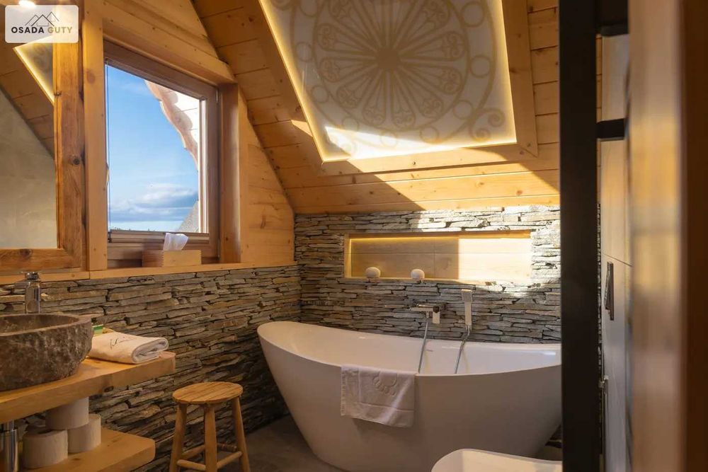 OSADA GUTY - Domki z prywatnym jacuzzi na wyłączność w cenie pobytu!