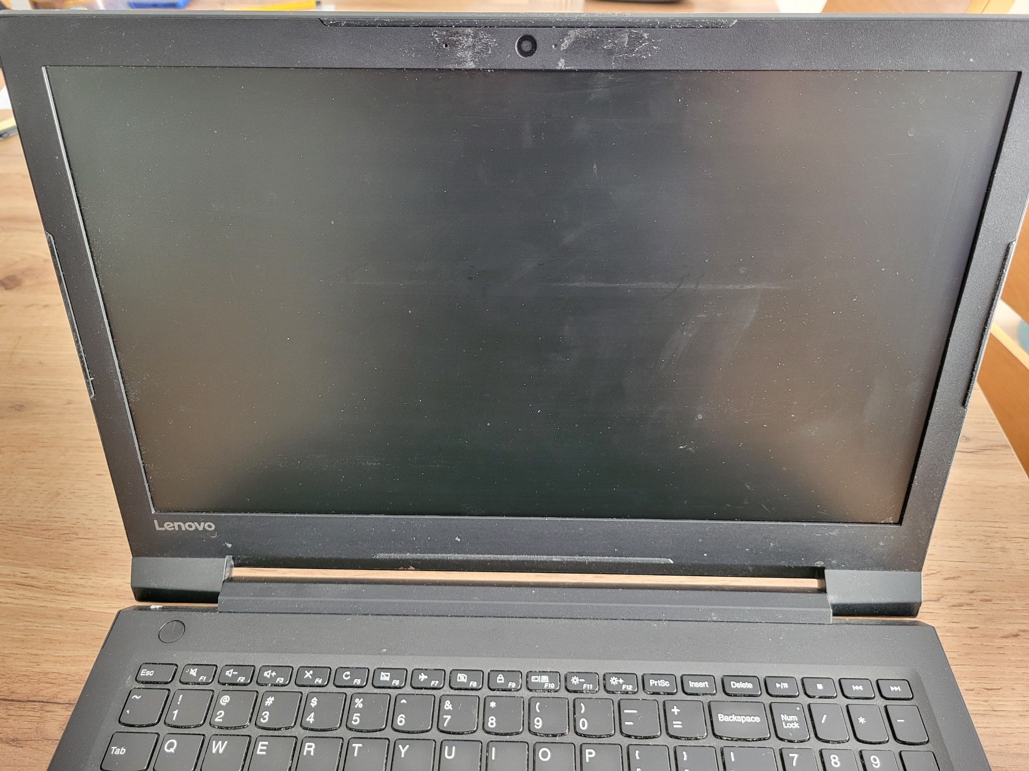Laptop Lenovo V110-15ISK. I3 6006U 2Ghz, 8gb Ram