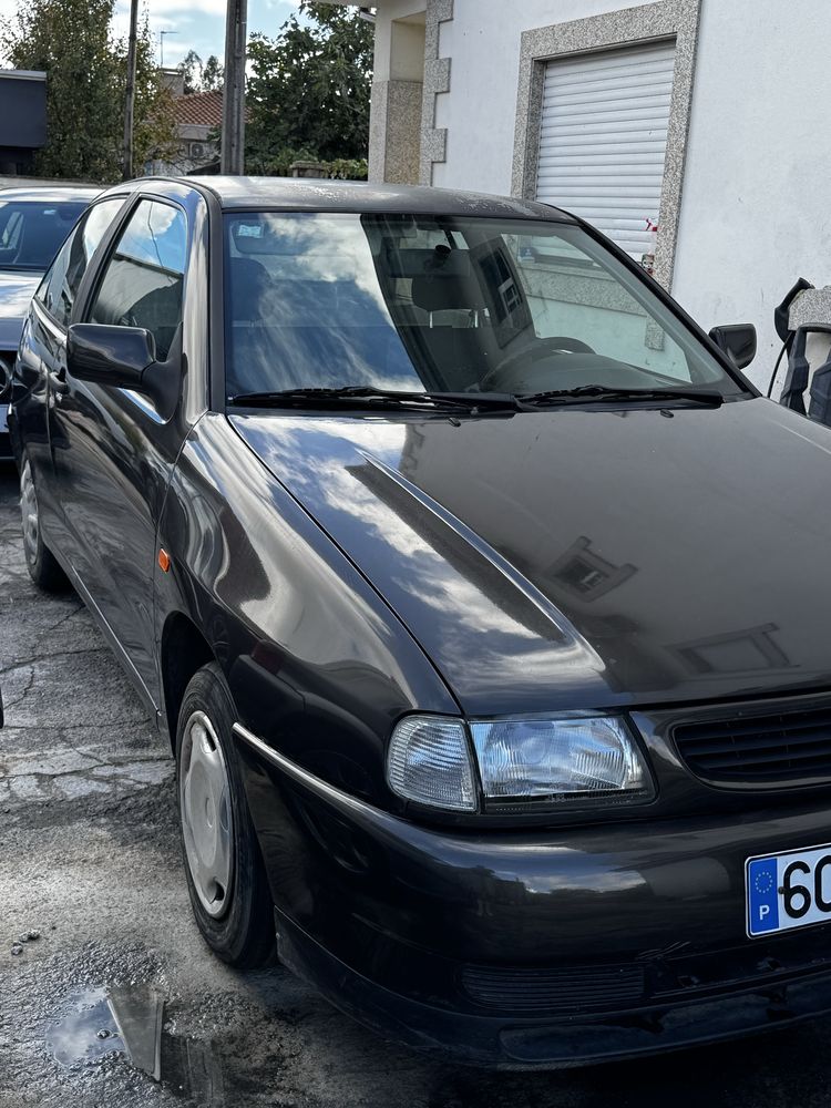Seat ibiza 1.9D comercial