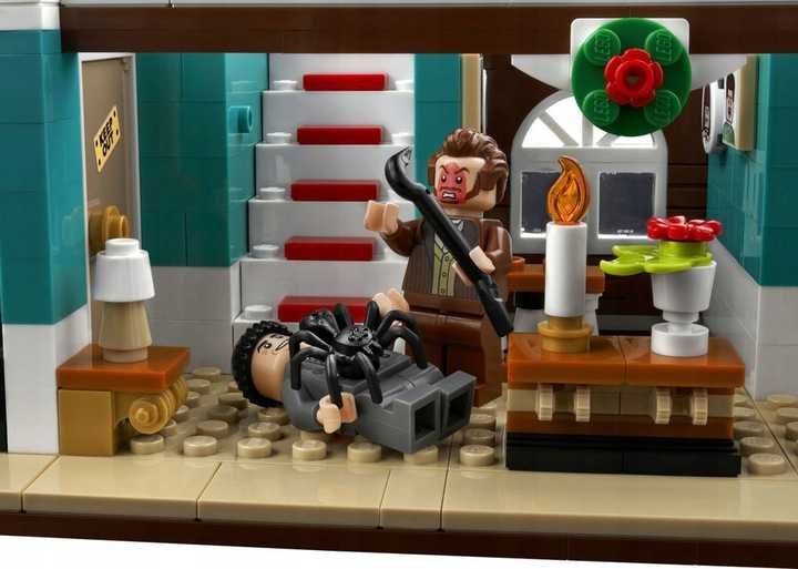 LEGO Ideas 21330 Один дома, HOME ALONE
