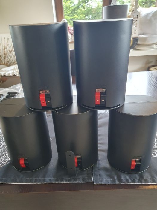 Subwoofer Jamo SW410E  plus satelitki