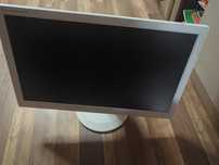 Monitor  komputerowy24 cale
