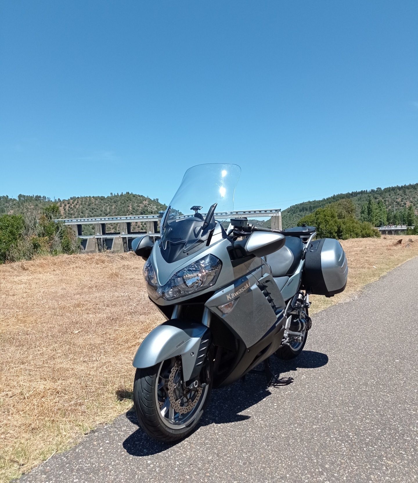 kawasaki Gtr 1400