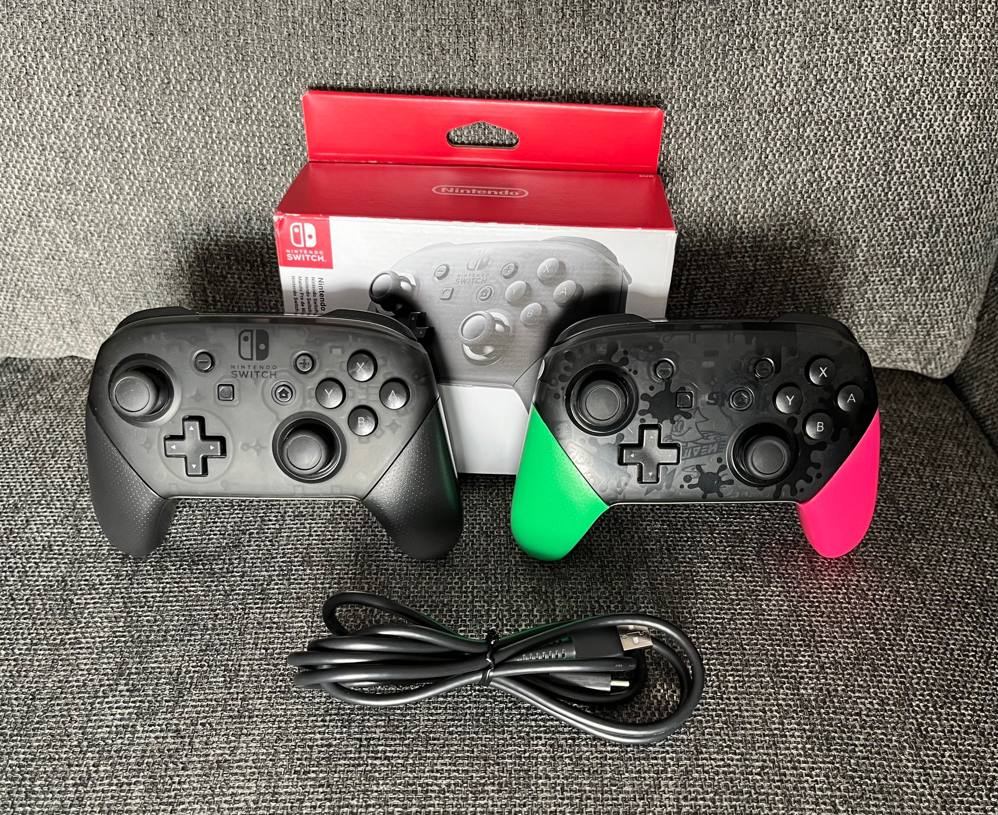 Nintendo Switch v2 + 2 kontrolery + karta pamięci + etui