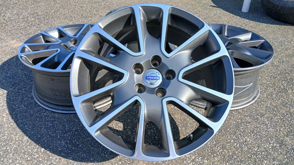 18" Volvo  oryginal  5x108  8j et55 XC60  Xc70 v70 v40 C70 Ford