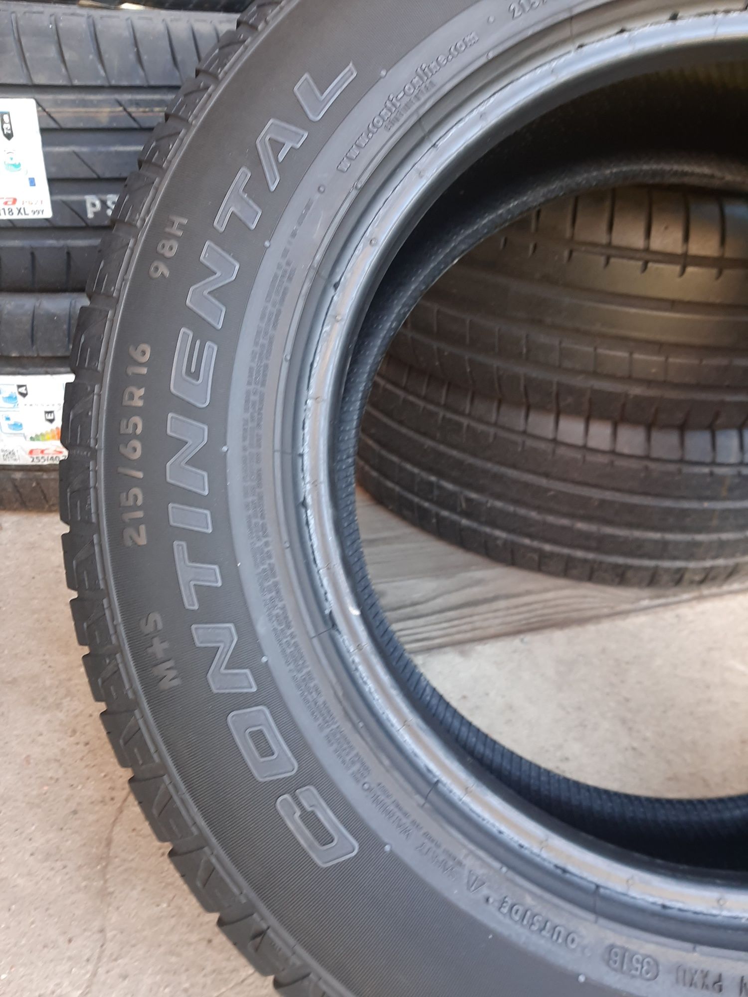 4x Opony całoroczne 215/65R16 Continental CrossContact LX 6mm