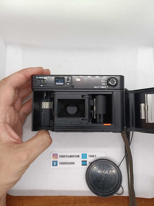 Canon AF35ML 35mm Point and Shoot