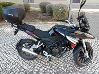 Benelli TRK 251 Preta