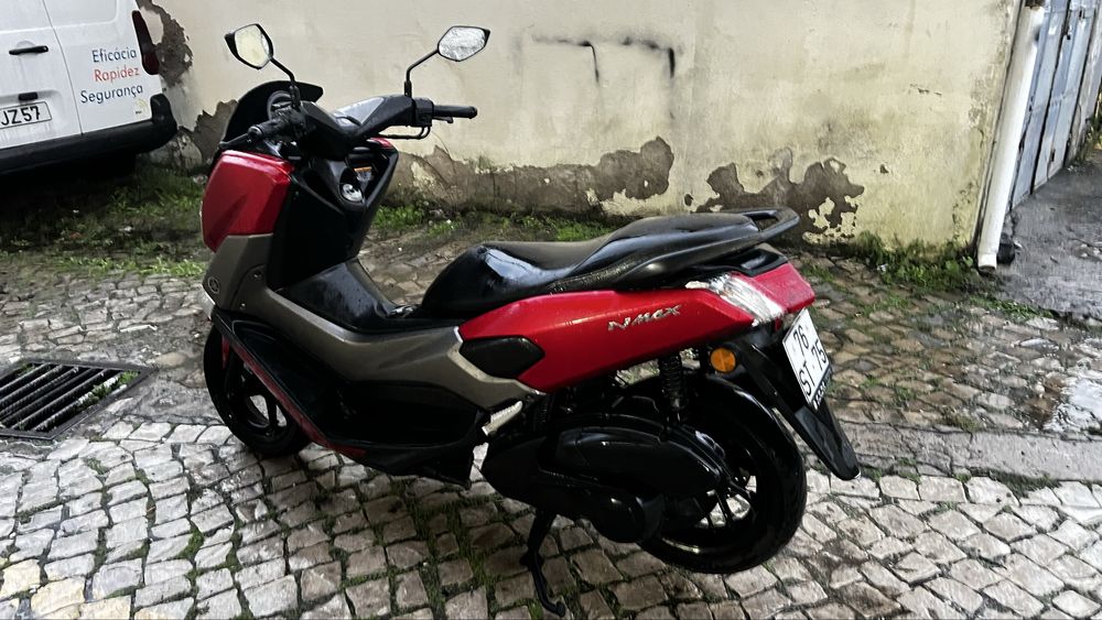 Yamaha N-Max ( VENDIDA )