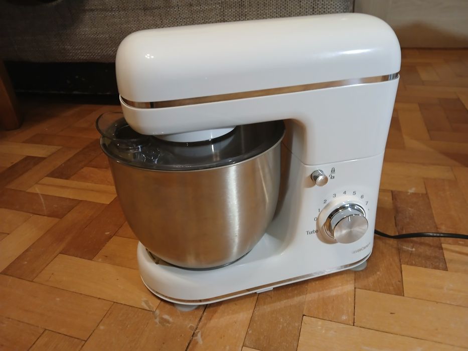 Robot multifunkcyjny SKM 600 B2