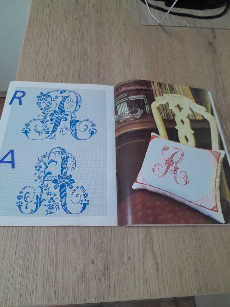 Revista "crea  tu punto de cruz"