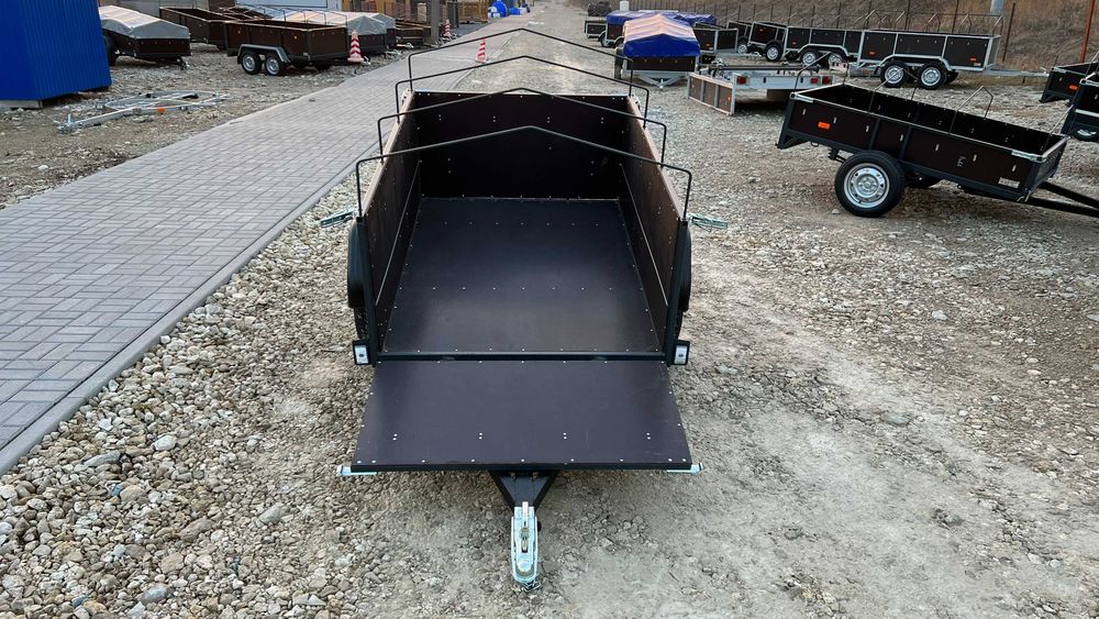 Продам прицепчіп до легкового авто 1,7 х 1,2м борт 60см  фанера