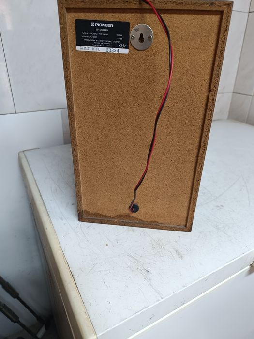 Colunas Pioneer S-300X