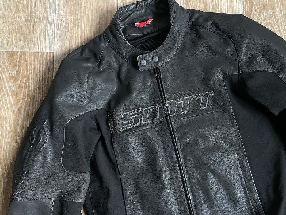 SCOTT. Класна шкіряна мотокуртка, повний комплект захисту! XL розмір