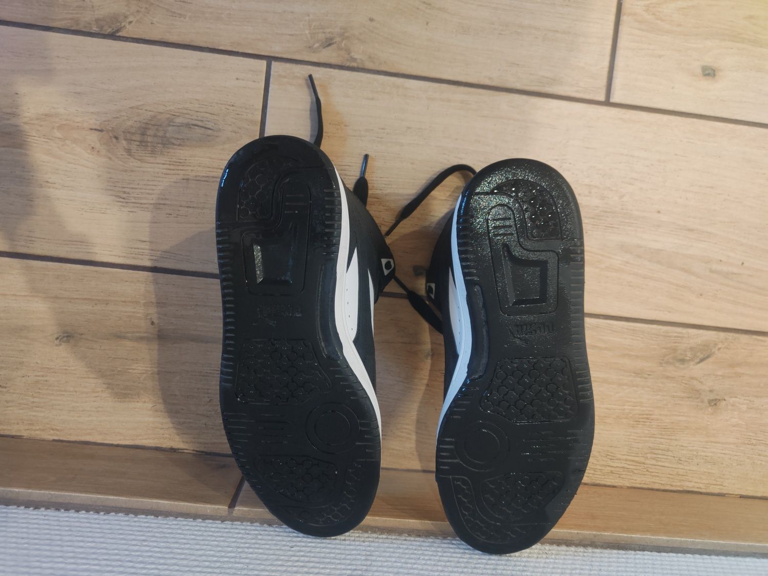 Кросівки PUMA Rebound LayUp SL У (відмінному стані)