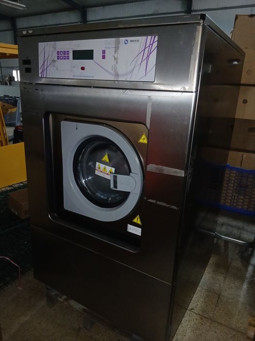 Maquina lavar roupa 25kg danube