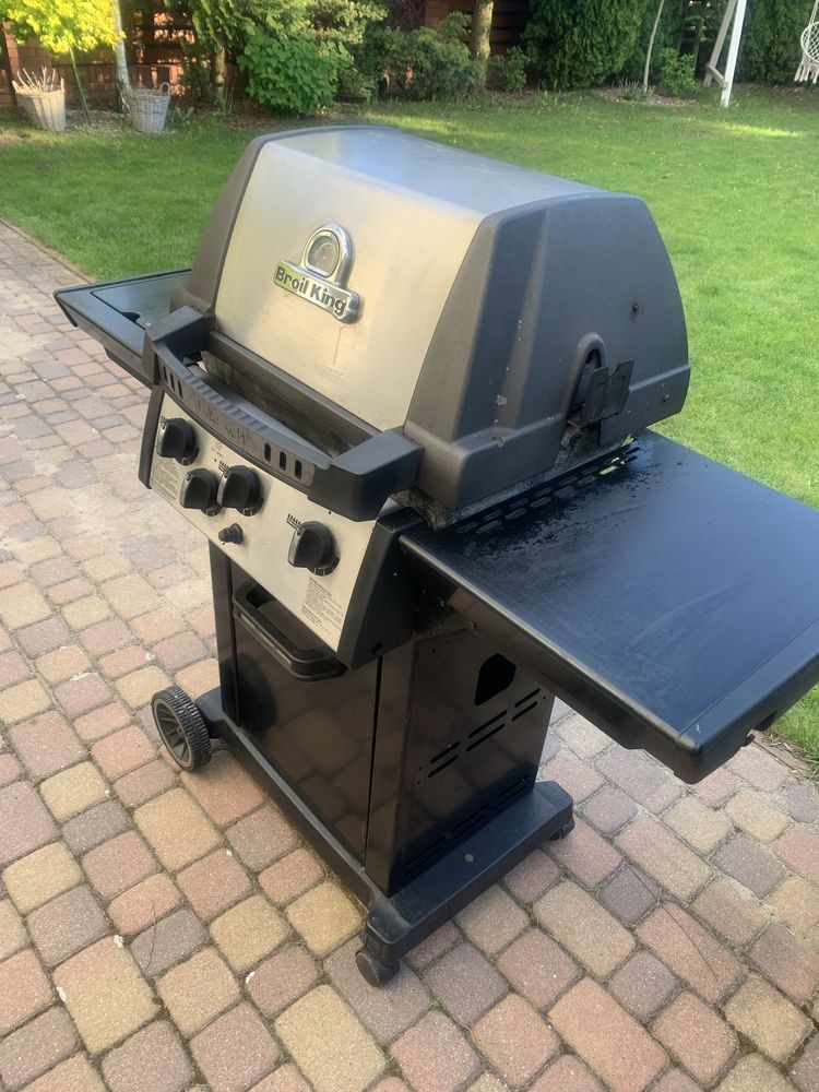 Grill Broil King Monarch 340