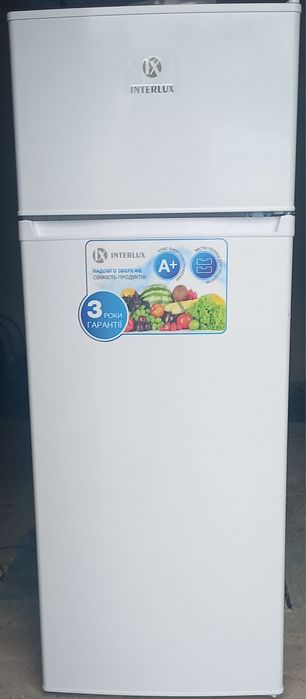 Новий холодильник місяць назад купували