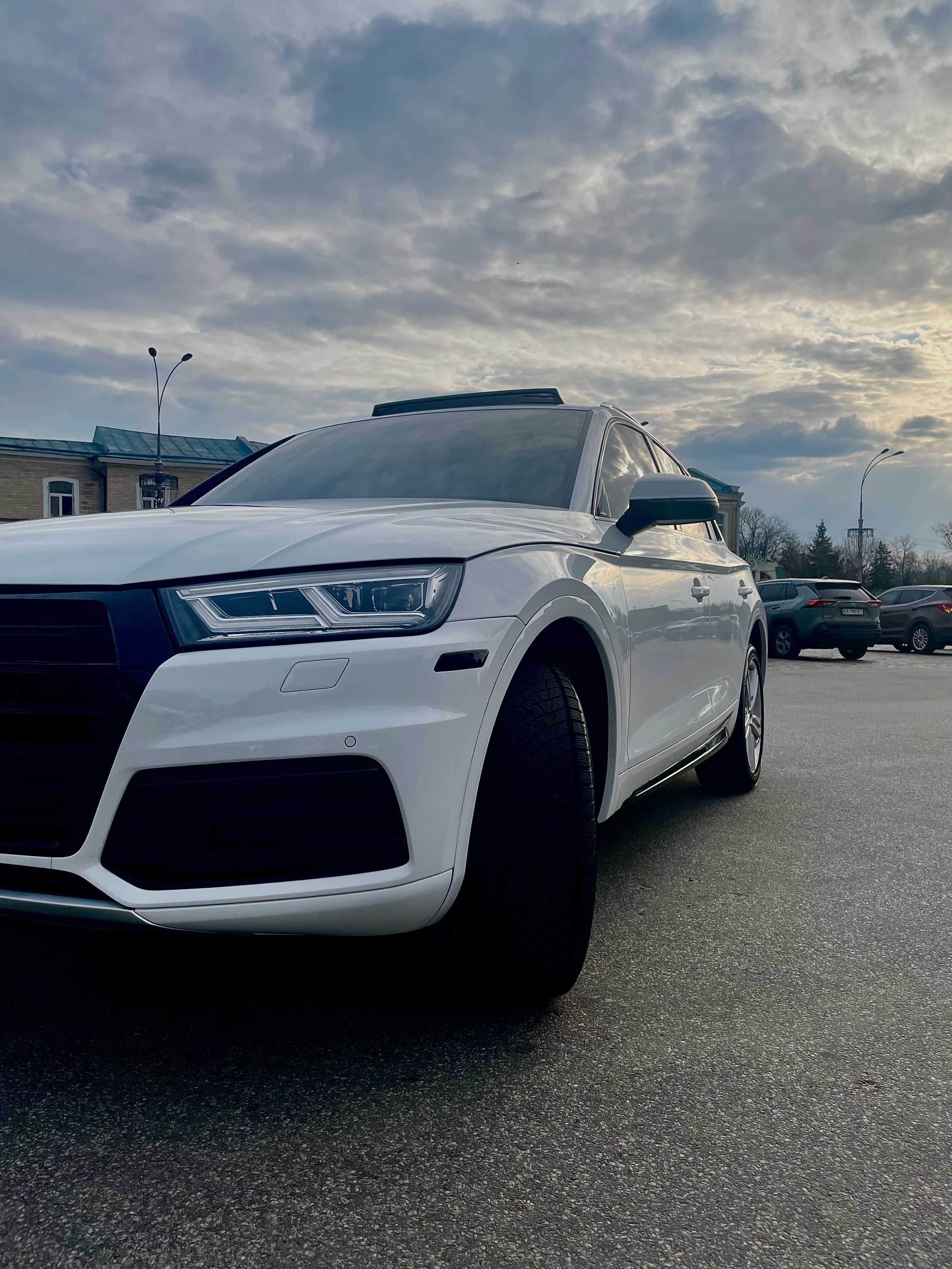 Audi Q5 Premium Plus 2020 Quattro • 2.0 бензин • 252 к.с. • 89 т.км
