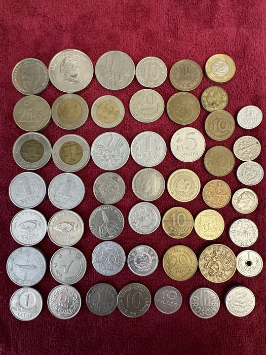 Монеты и житоны стран мира