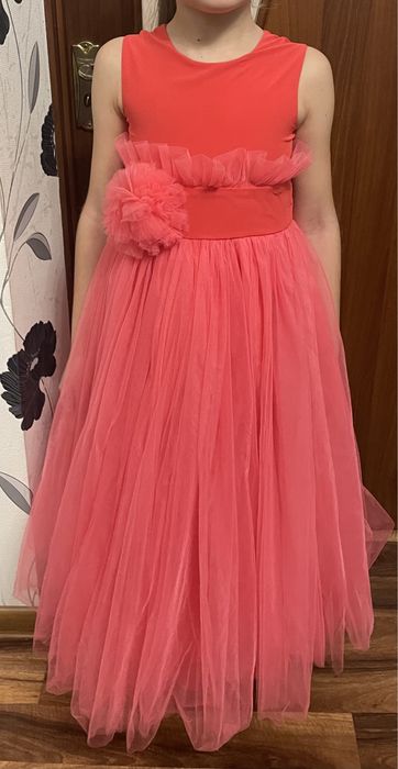 Плаття святкове