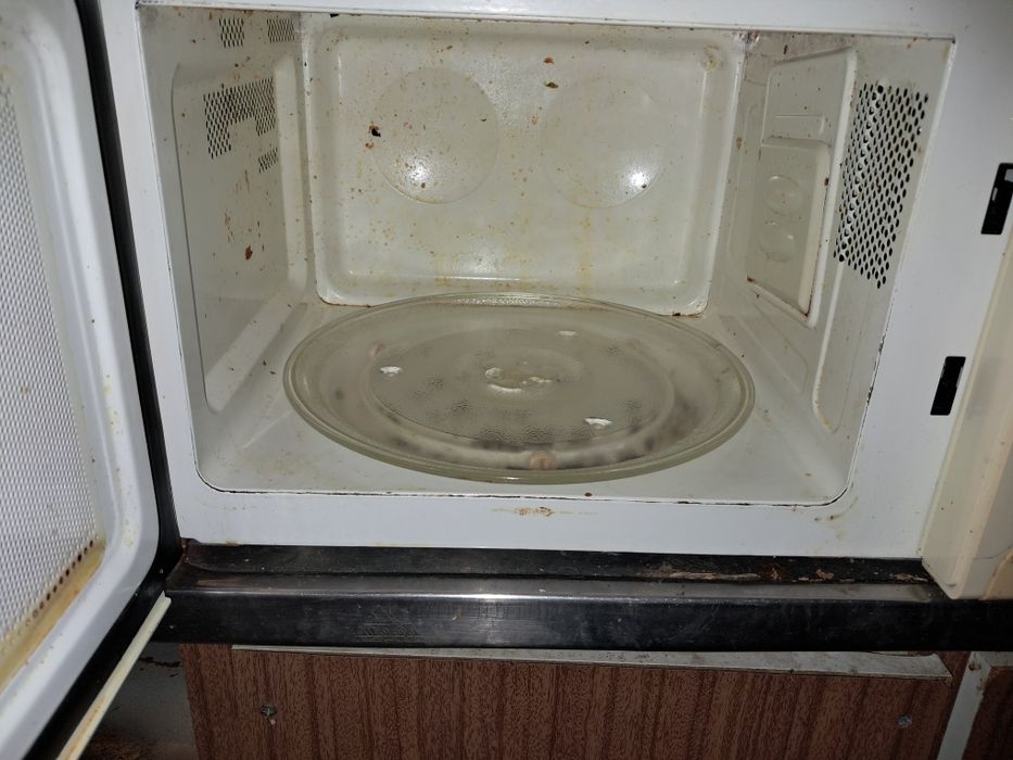 Microondas Becken 1000w