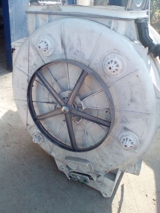 Бак для стиральной машины indezit