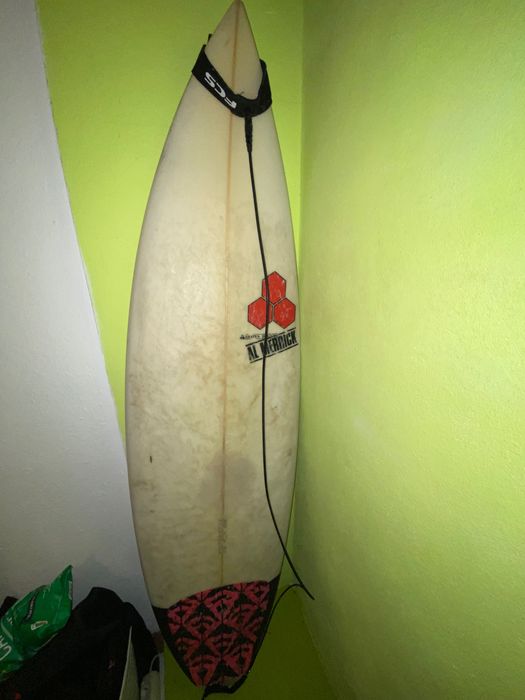 Prancha surf medidas nas fotos